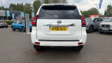 Toyota Land Cruiser 2.8 D-4D 204 Invincible 5dr Auto 7 Seats Diesel Station Wagon